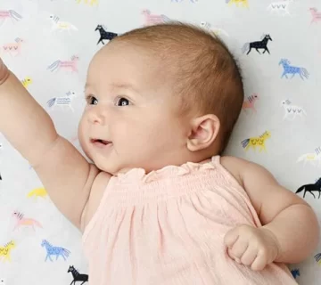 نوزاد 9 هفته