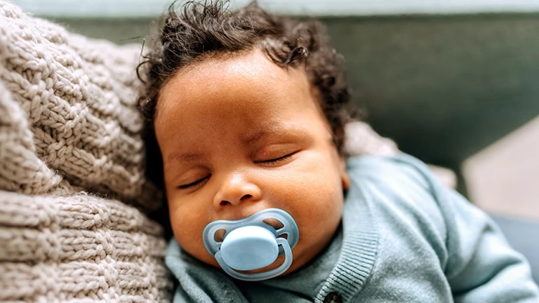 یازده هفتگی نوزاد