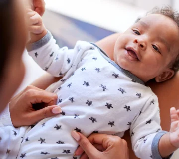 نوزاد 11 هفته پس از تولد