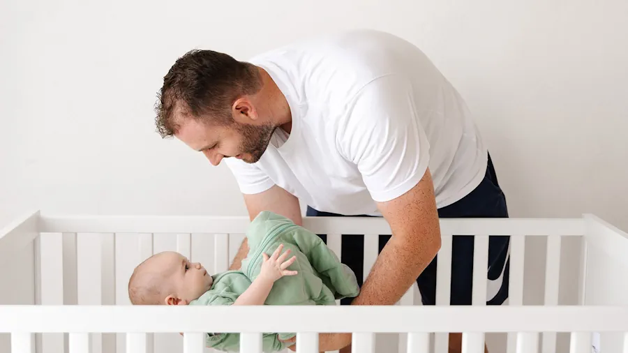 ⚠️ اشتباهات رایج والدین در جداسازی خواب کودک